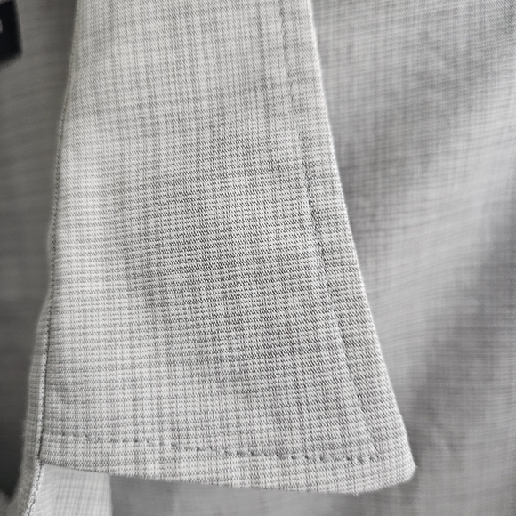 Van Heusen Light Gray Casual Button Down Shirt - Picture 4 of 4